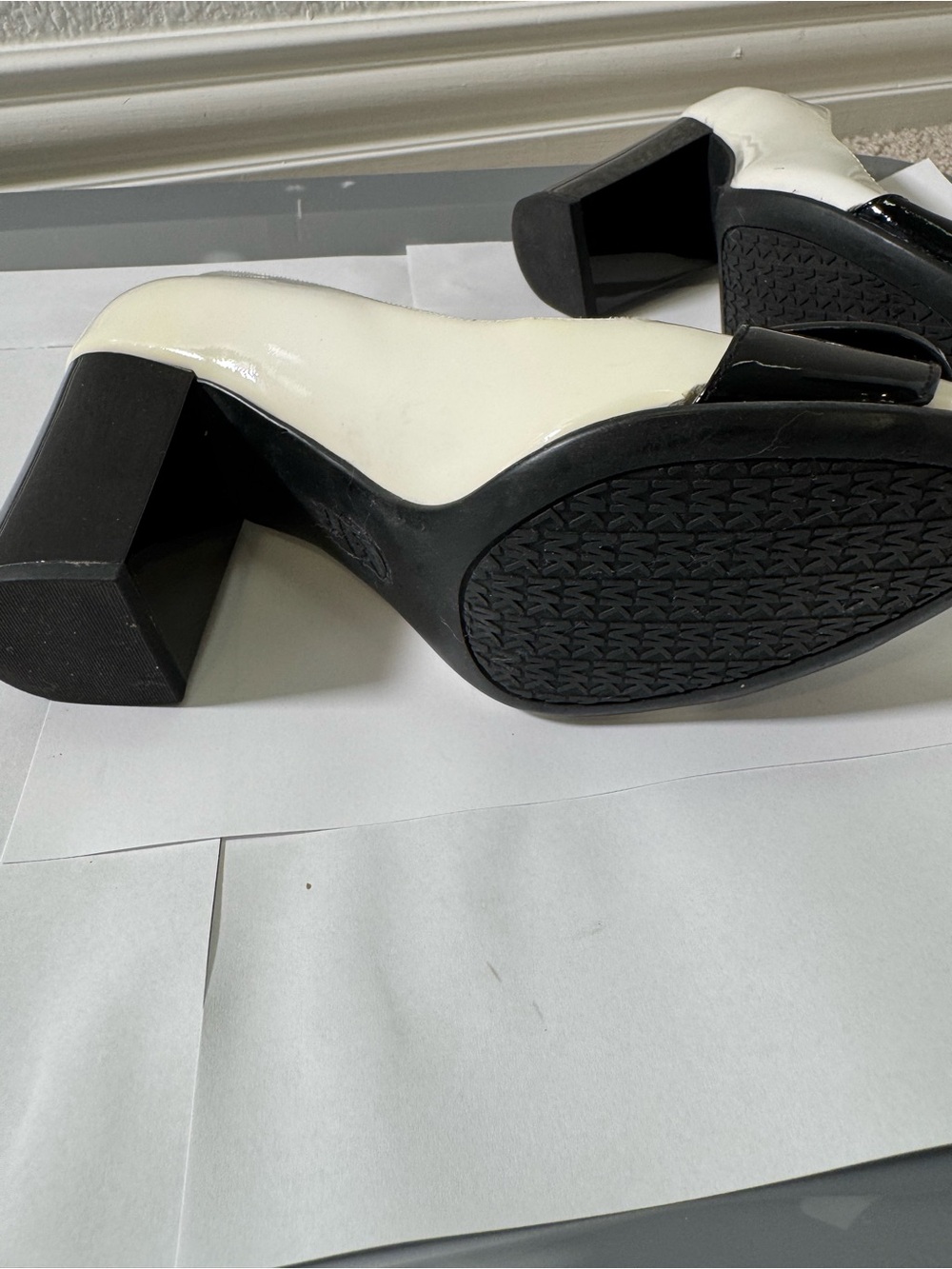Michael Kors Black & White Patent Leather with Black Accent Buckle / Black Heel - Picture 11 of 16